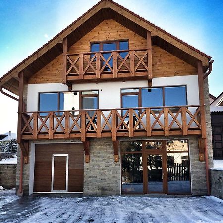 Villa Tatranit Nová Lesná エクステリア 写真