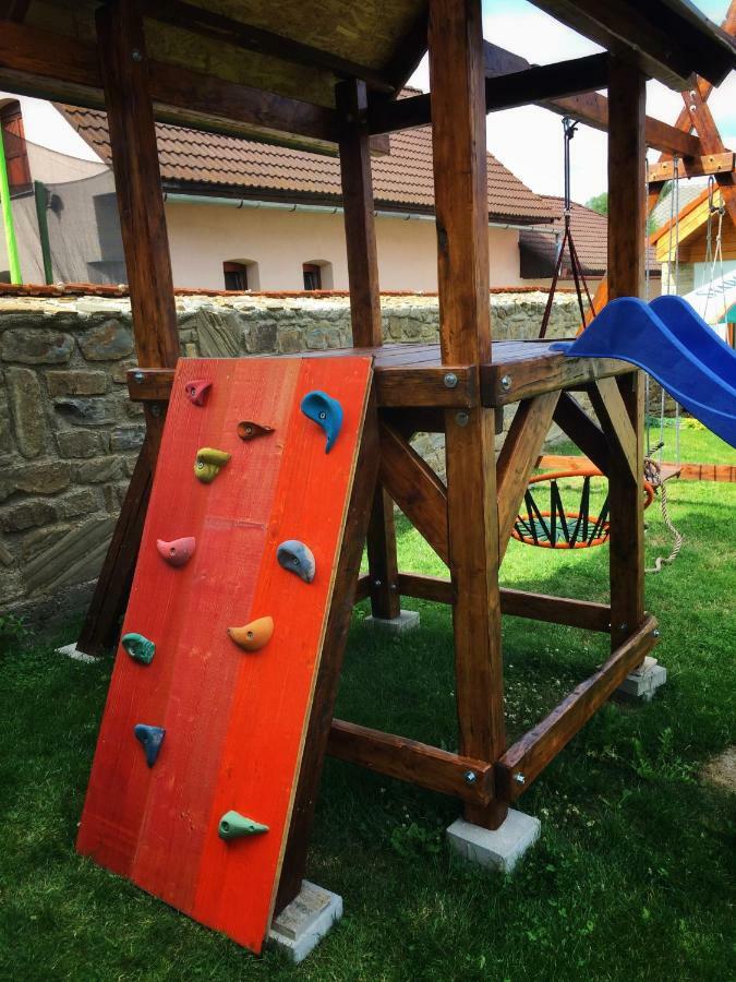 Villa Tatranit Nová Lesná エクステリア 写真